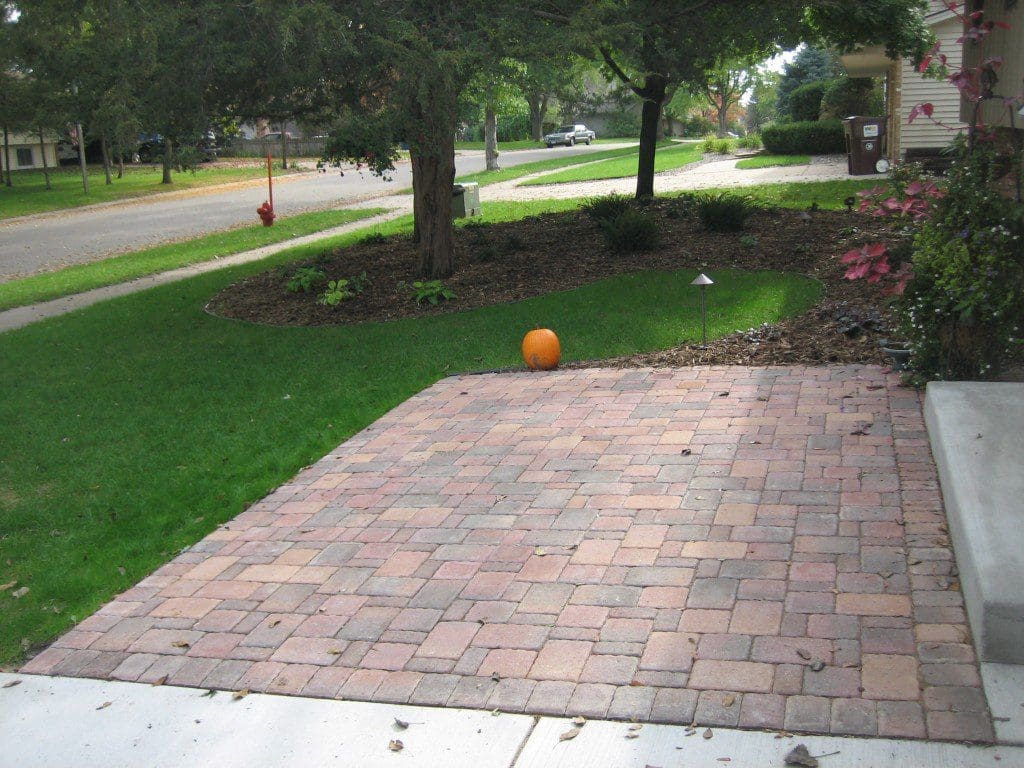 Borgert Autumn Blend Cobble Front Paver Patio In Apple Valley Pahls Market Apple Valley Mn 4478