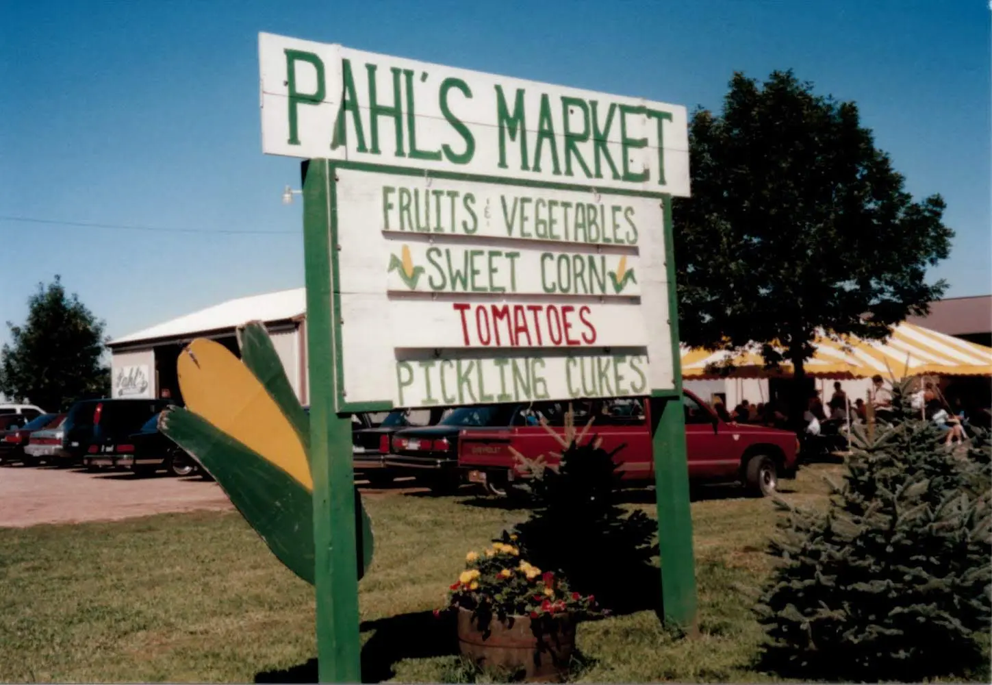 No Escape Moth Traps - Pahl's Market - Apple Valley, MN