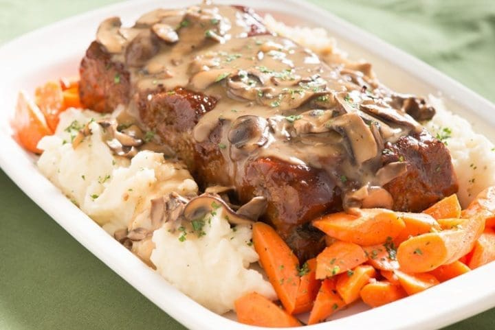 Personal Meatloaf With Maitake Mushroom Gravy Pahl S Market Apple   Personal Meatloaf With Mushroom Gravy 720x481 