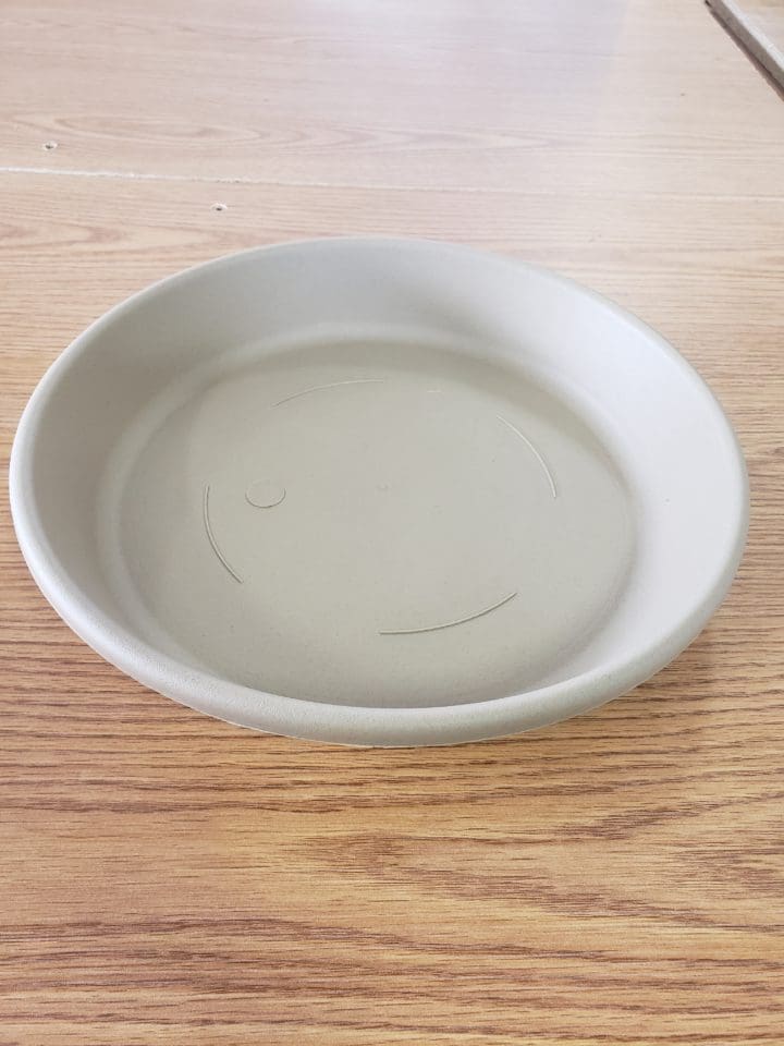 Saucer Plastic 10" Sandstone