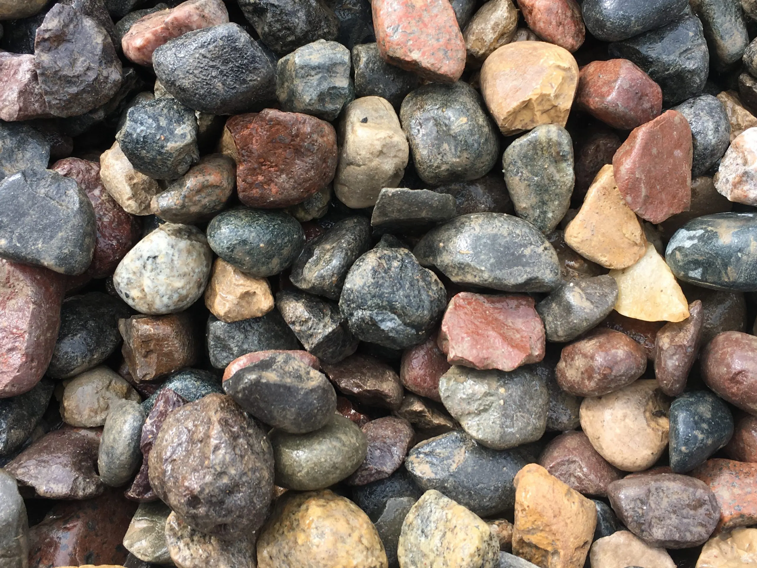 What Size River Rock Is Best for Landscaping?